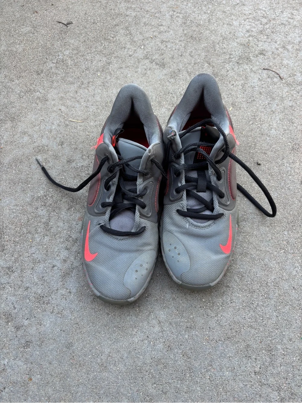 Nike kids  Gray Athletic Shoes with Coral Swoosh